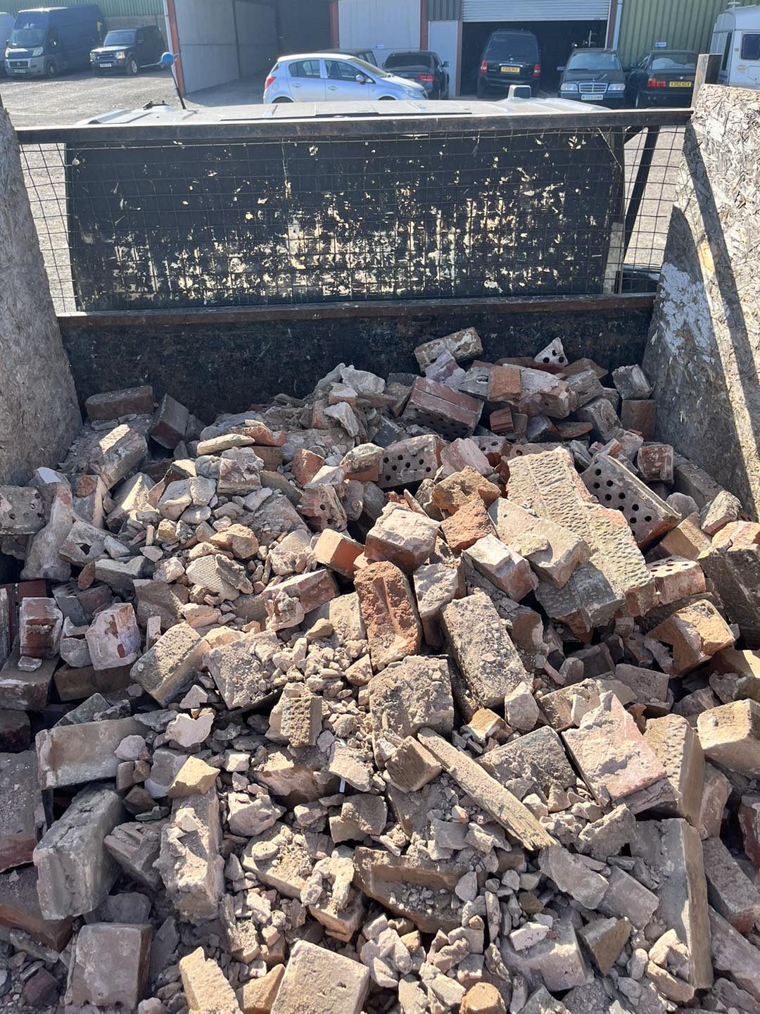 Allwaste, Domestic and commercial clearance and removal service