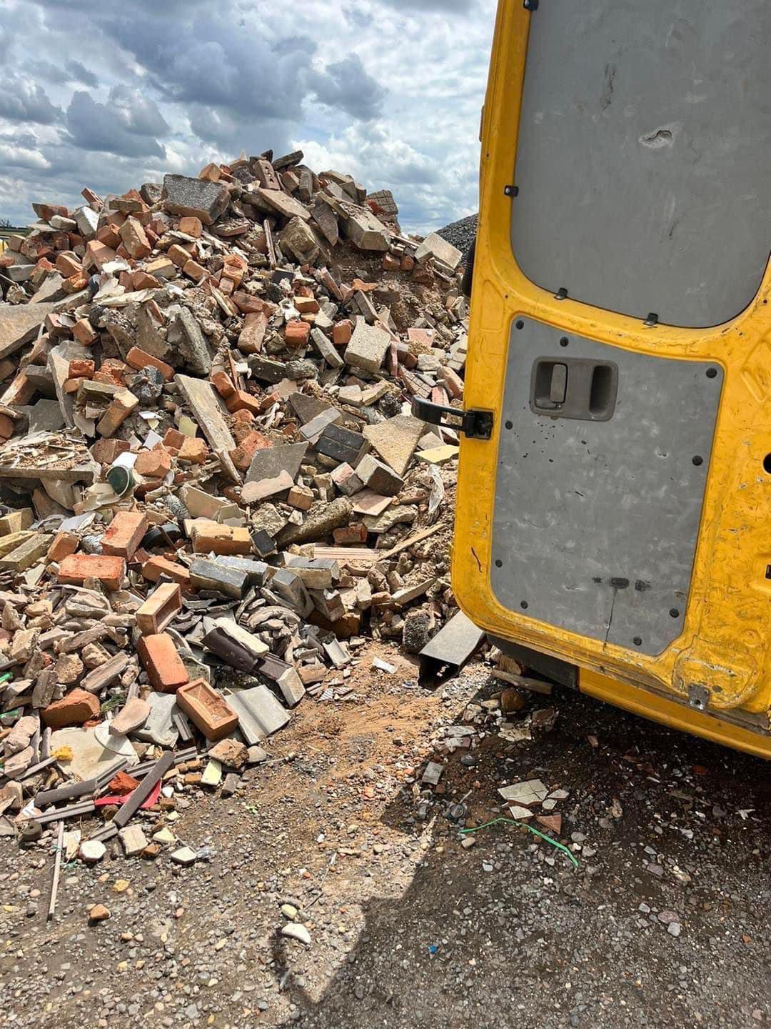 Allwaste, Domestic and commercial clearance and removal service